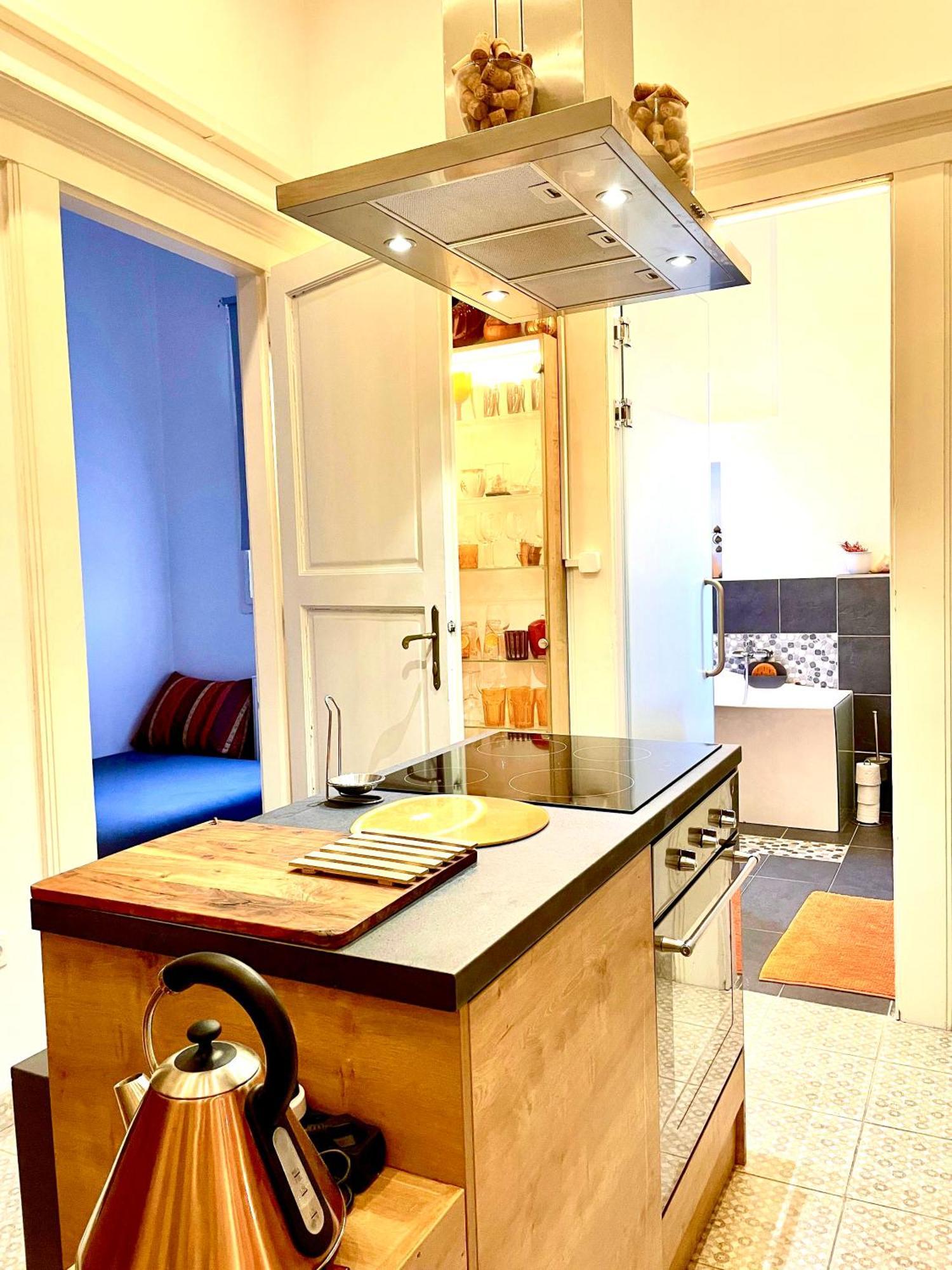 Orange Pearl Apartment 3 Rooms Next To Danube Budapest Eksteriør billede